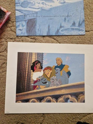 16 Disney Lithograph - 1995, Collections