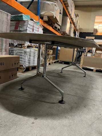 Vitra Vergadertafel - Configureer Naar Keuze - Nieuw blad, Huis en Inrichting, Verzenden, In hoogte verstelbaar, Zo goed als nieuw