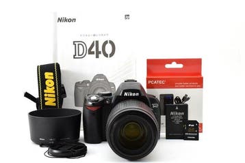 Nikon D40 CCD Sensor + AF-S DX VR Nikkor 4-5.6/55-200mm G ED, Nieuw