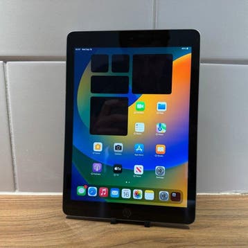 Apple iPad (5th Generation) 128GB Wifi - Mobiele telefoon