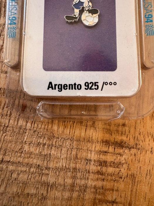 ISL - World Cup - USA 94 - Official Mascot Striker Pin -, Verzamelen, Overige Verzamelen