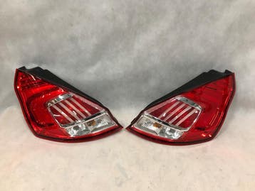 Ford Fiesta MK7 LIFT 14-17 achterlicht links of rechts LED E, Verzenden