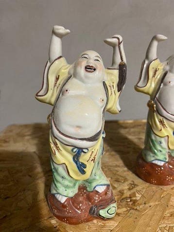 Paar porseleinen beelden van Budai (Lachende Boeddha) -