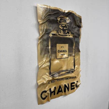 Soyz Bank (1988) - Chanel N5