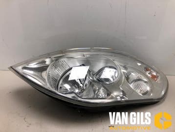 Koplamp links Renault Master O323909