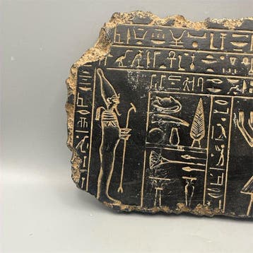 Replica van het oude Egyptische Plaquette die een