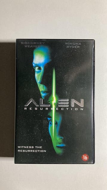ALIEN RESURRECTION (VHS)