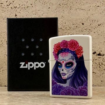 Zippo - Sugar Skull Woman – White Matte Collectible with, Verzamelen, Nieuw