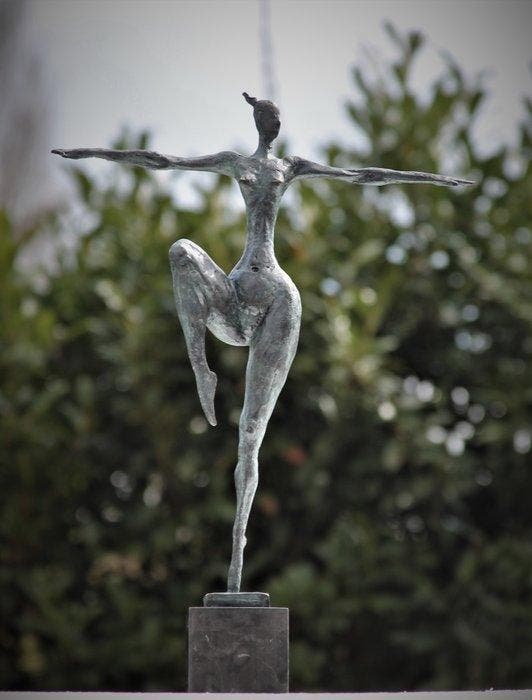 Sculpture, modern stateu woman - 53 cm - marbre bronze, Antiquités & Art, Art | Objets design