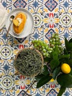 Elegante tafellaken voor grote banketten. Mediterraanse