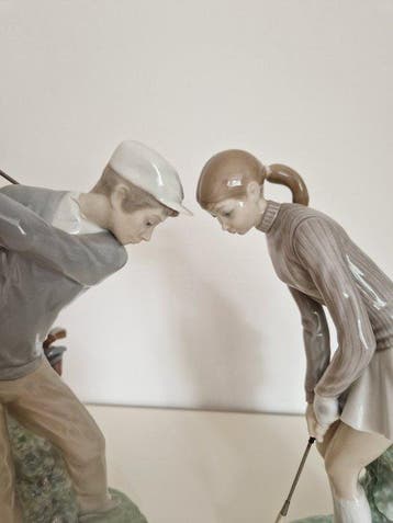 Lladró - Figure - Golfers (2) - Porcelaine, Antiek en Kunst