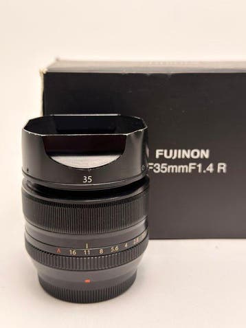 Fujinon XF35mmF1.4 R Prime lens