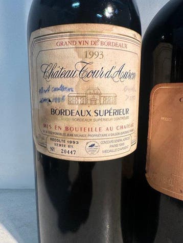 1993 Chateau Tour dAuron, 1997 Chateau Colbert-Cannet &, Verzamelen, Nieuw