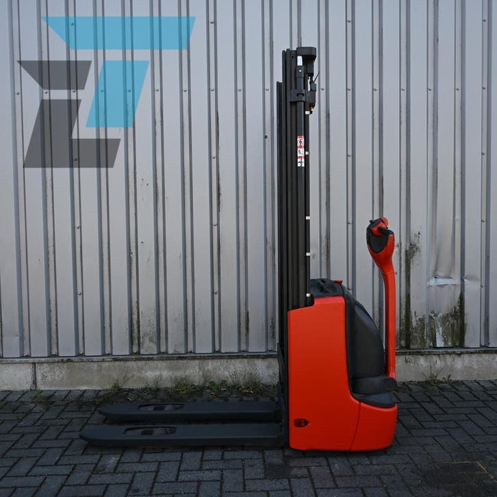 Linde L10 Elektrische stapelaar, Articles professionnels, Machines & Construction | Chariots élévateurs & Transport interne