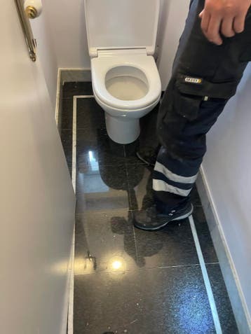 débouchage déboucheur canalisation toilettes évier urgent, Diensten en Vakmensen, Garantie, Nouvelle construction ou Construction