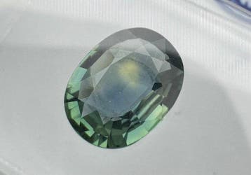 Bleu, Vert, Bicolore Saphir - 1.43 ct - Antwerp Laboratory, Nieuw