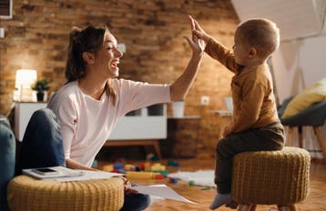 Garde d’Enfants à Domicile, Babysitter et Nounou Disponible, Horaire variable, Premier Emploi, Autres formes, Convient comme travail d'appoint