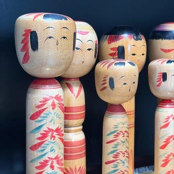 Set van 6 vintage traditionele Japanse kokeshi-poppen - Zao