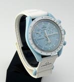 Omega x Swatch - MoonSwatch - Mission to Uranus - Zonder, Handtassen en Accessoires, Horloges | Heren, Nieuw
