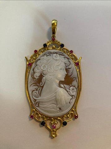 Cameo Zilver, Verguld