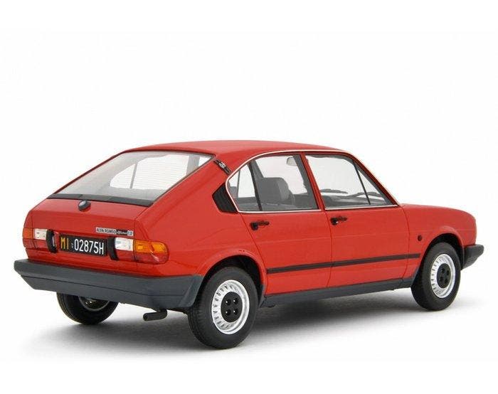 Laudoracing 1:18 - Model sedan - Alfa Romeo Alfasud 1.2 4, Hobby en Vrije tijd, Modelauto's | 1:5 tot 1:12