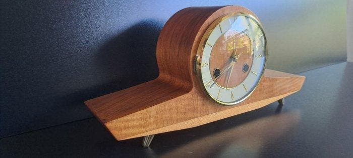 Tafelklok - Vintage Hout/ Messing - 1960-1970, Antiek en Kunst, Antiek | Klokken