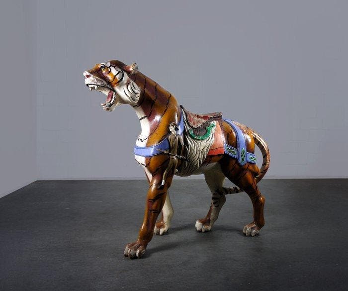 Sculpture, Very Rare Life-sized Carrousel Tiger - 1950s -, Antiquités & Art, Curiosités & Brocante