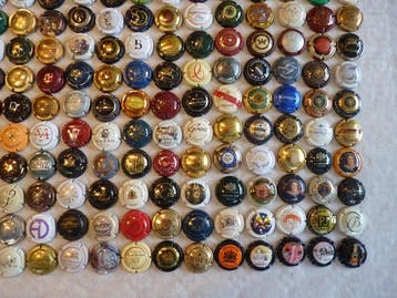 Collection thématique - 300 jolies capsules de champagne, Antiek en Kunst