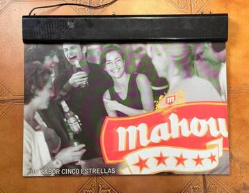Mahou Cinco Estrellas-bier - Lichtbord - Staal, Kristal