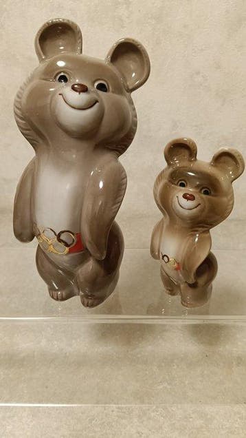 Poltava Porcelain Factory. Olympic Bear beeldjes. 2 stuks., Verzamelen, Nieuw