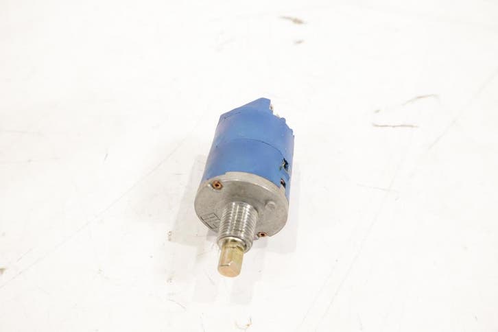 BMW E12 E21 E23 E24  FADER CONTROL CONNECTOR 6 POLIG NIEUW!, Autos : Pièces & Accessoires, Batteries & Accessoires, Enlèvement ou Envoi