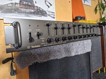 Technics - SH-9010 5-band stereo Parametrische equalizer