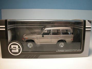 Triple9 1:43 - Modelauto - Toyota Land Cruiser (1982), Hobby & Loisirs créatifs