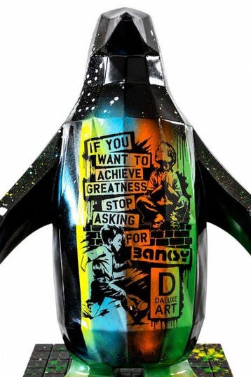 Daluxe Art - 1999 • Banksy Penguin Display – 90 cm, Antiek en Kunst