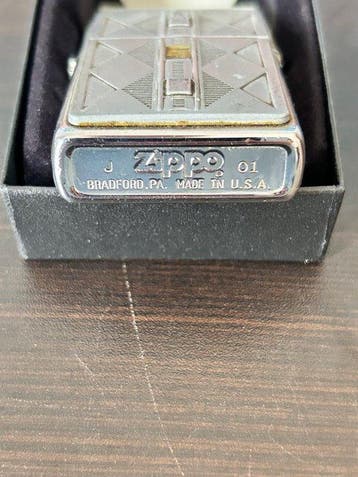Zippo - Art deco - Zonder minimumprijs - Aansteker - Staal
