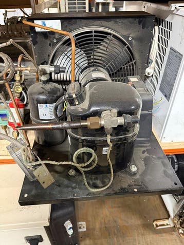 Lunite Koelmotor - TAJ4519Z - R404A