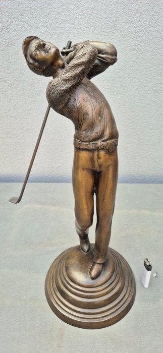 Naar Milo - Statue, De golfer - 54 cm - Bronze