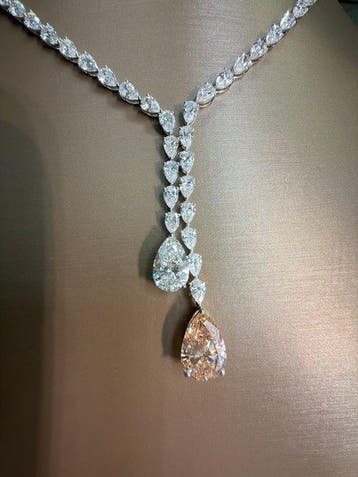 Collier - 14 carats Or blanc - 28.84ct. tw. Rose Diamant