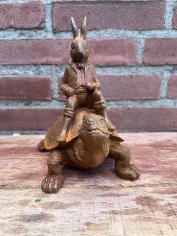 Ornement décoratif - Europe - Tortue avec Lapin