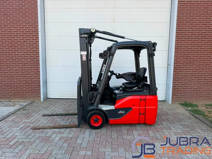 Linde E16C-02 Elektrische Heftruck | 2019 | 11237U 1.6T 4.9M, Articles professionnels, Machines & Construction | Chariots élévateurs & Transport interne