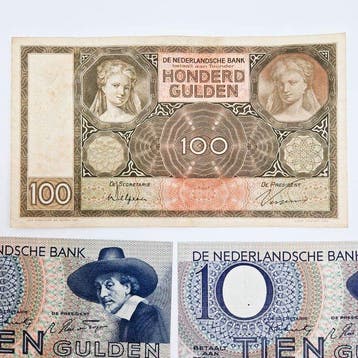 Nederland. - 1 x 100, 6x 10 Gulden - various dates - PL97,
