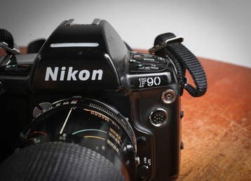 Nikon F90 lens Tameron 28-135 mm 4-4,5 Analoge camera, Nieuw