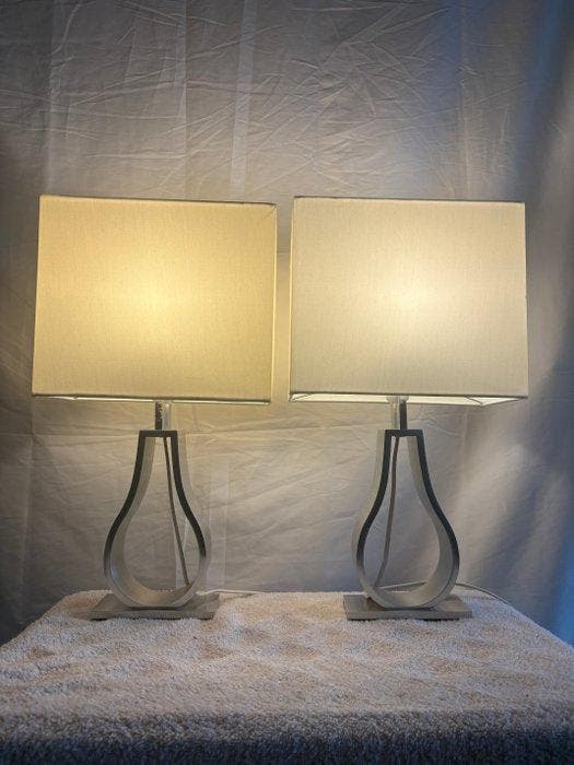 IKEA - Monika Mulder - Lampe de table - Klabb - Aluminium,, Antiek en Kunst, Antiek | Meubels | Stoelen en Sofa's