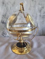 Huger / Sputnik - Weerstation - plexiglas, messing