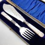 Yates Brothers - Serveerset voor vis (2) - in orginele etui,, Antiek en Kunst