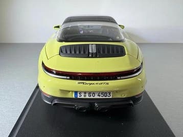 Maisto 1:18 - Modelauto - Porsche 911 Targa 4 GTS (992.2), Nieuw