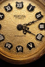 Mortima - 17 jewels antimagnetic - 1960-1969