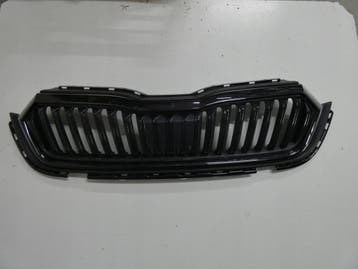 Grill Skoda Octavia IV Sportline 2020-heden, Auto-onderdelen, Verzenden, Gebruikt