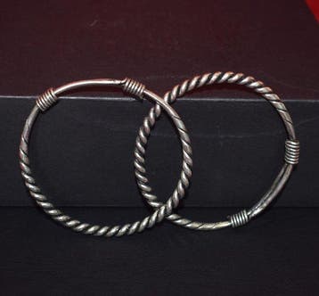 Set van 2 gedraaide armbanden MIAO - HMONG, 38 g, etnisch, Antiquités & Art