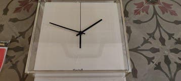 Wandklok - Kartell - Plastic - 2010-2020, Antiek en Kunst